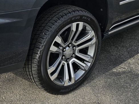 Used 2019 GMC Yukon Denali w/ Denali Ultimate Package image 8