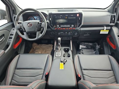 New 2026 Nissan Frontier PRO-4X w/ Tow Package AWD/4WD image 12