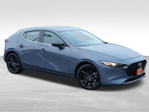 Used 2025 MAZDA MAZDA3 Carbon image 2