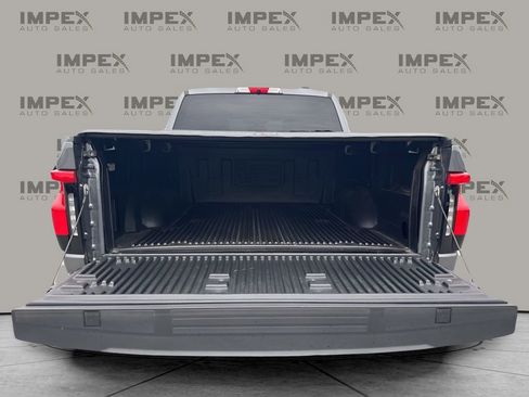 Used 2023 Ford F150 Lightning XLT AWD/4WD image 28