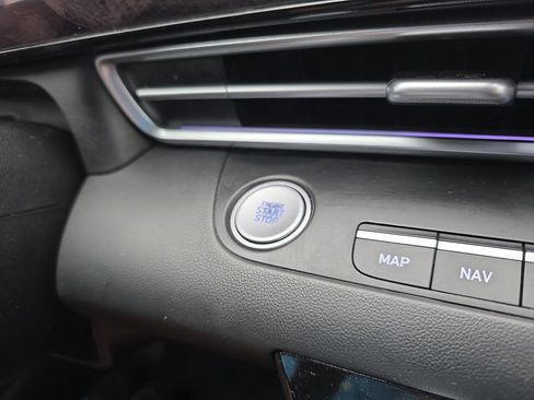 Certified 2024 Hyundai Elantra SEL FWD image 29