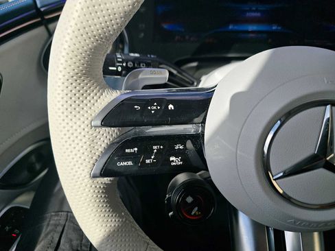 Used 2024 Mercedes-Benz EQE AMG 4MATIC SUV image 32