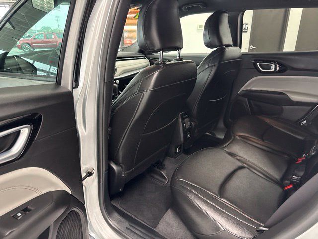 Used 2024 Jeep Compass Limited AWD/4WD image 20