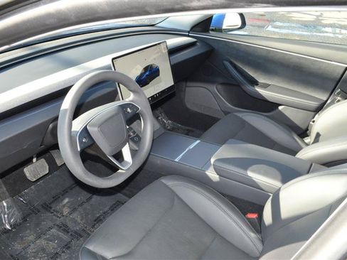 Used 2025 Tesla Model 3 Long Range AWD/4WD image 10