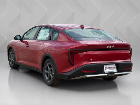 New 2026 Kia K4 FWD image 7