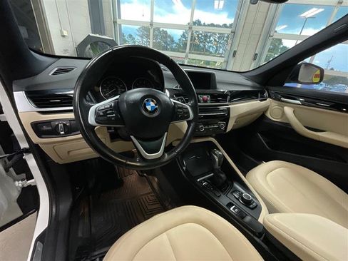 Used 2018 BMW X1 sDrive28i FWD image 12