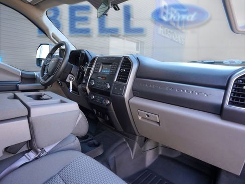 Used 2019 Ford F250 XLT image 27