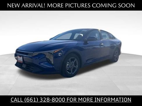 Used 2025 Kia K4 LXS image 1