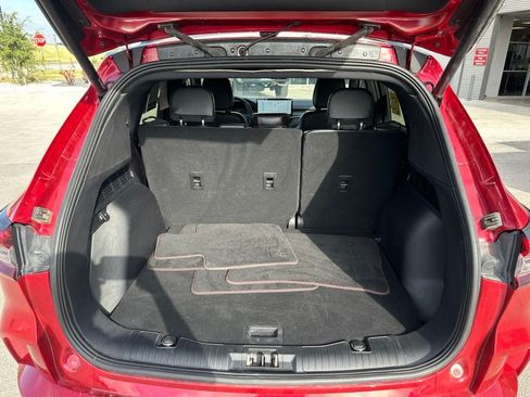 Used 2023 Ford Escape ST-Line w/ Tech Pack #1 FWD image 7