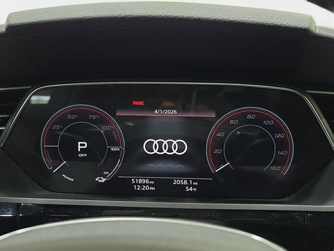 Used 2023 Audi e-tron Premium Plus w/ Premium Plus Package AWD/4WD image 20