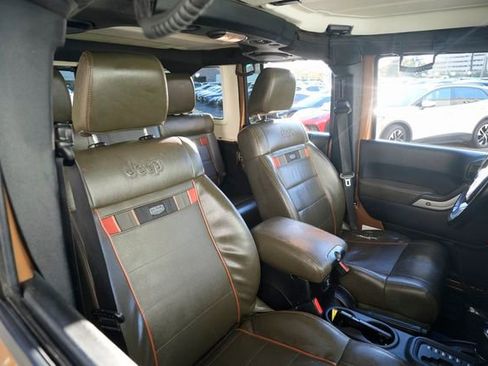 Used 2011 Jeep Wrangler Unlimited 70th Anniversary w/ Dual Top Group image 27
