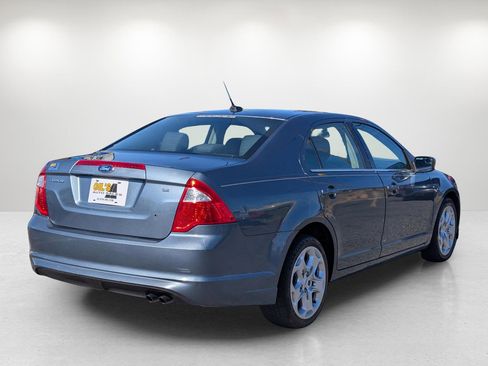 Used 2011 Ford Fusion SE image 5