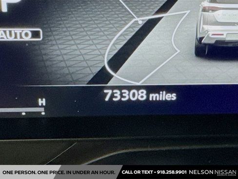 Certified 2022 Nissan Pathfinder Platinum w/ Lighting Package (N93) image 12