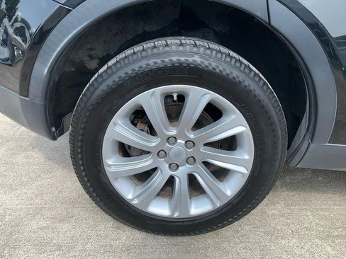 Used 2016 Land Rover Discovery Sport SE AWD/4WD image 24
