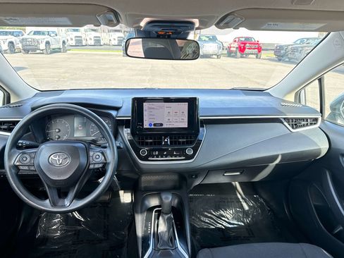 Used 2024 Toyota Corolla LE FWD image 13
