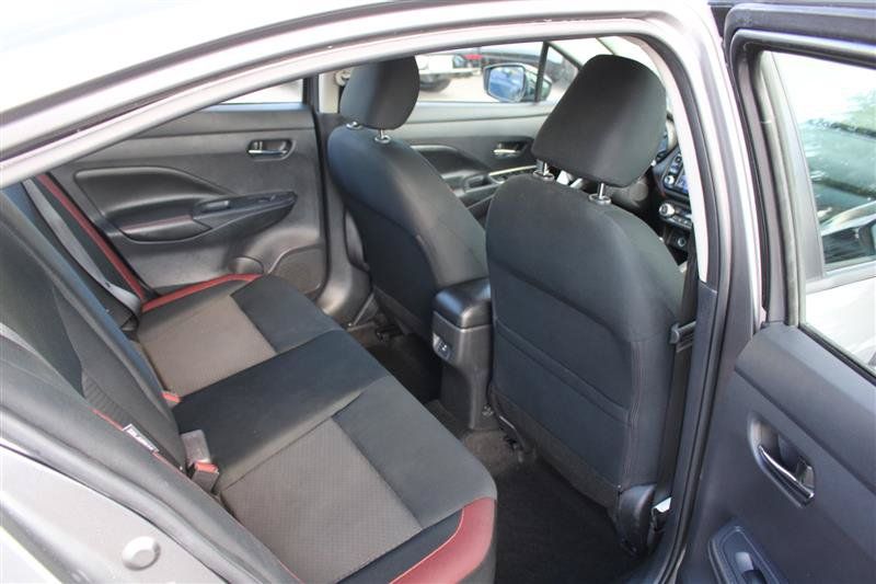 Used 2024 Nissan Versa SR FWD image 11