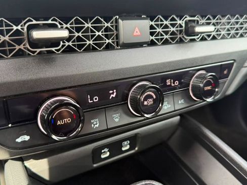 Used 2024 Honda Accord EX image 19