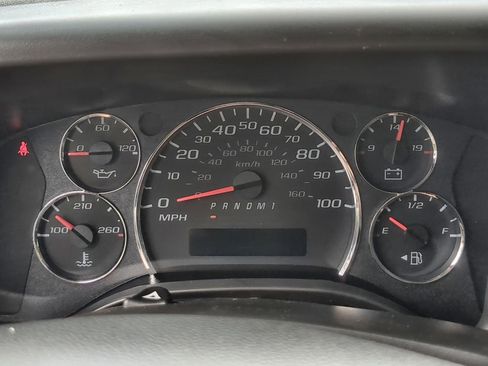 New 2025 GMC Savana 2500 w/ Driver Convenience Package image 11