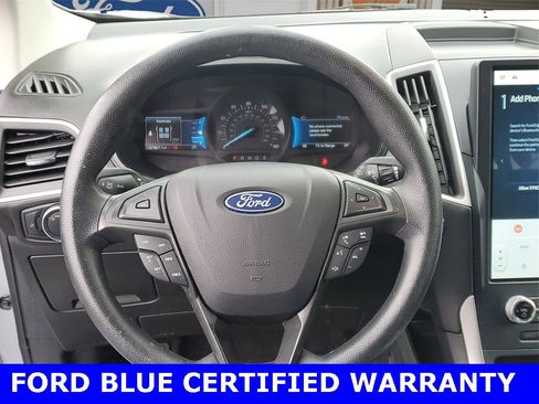 Certified 2022 Ford Edge SE w/ Black Appearance Package image 17