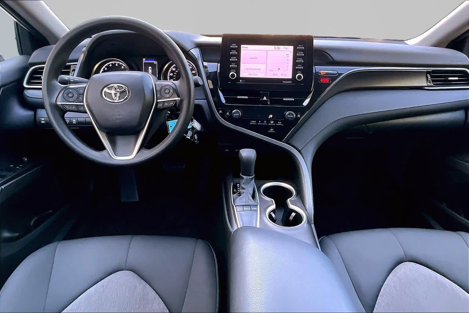 Used 2023 Toyota Camry LE FWD image 16