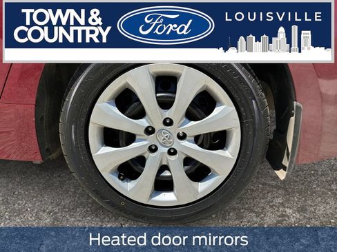 Used 2024 Toyota Corolla SE FWD image 8