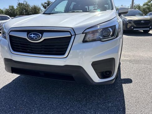 Used 2019 Subaru Forester Premium AWD/4WD image 10
