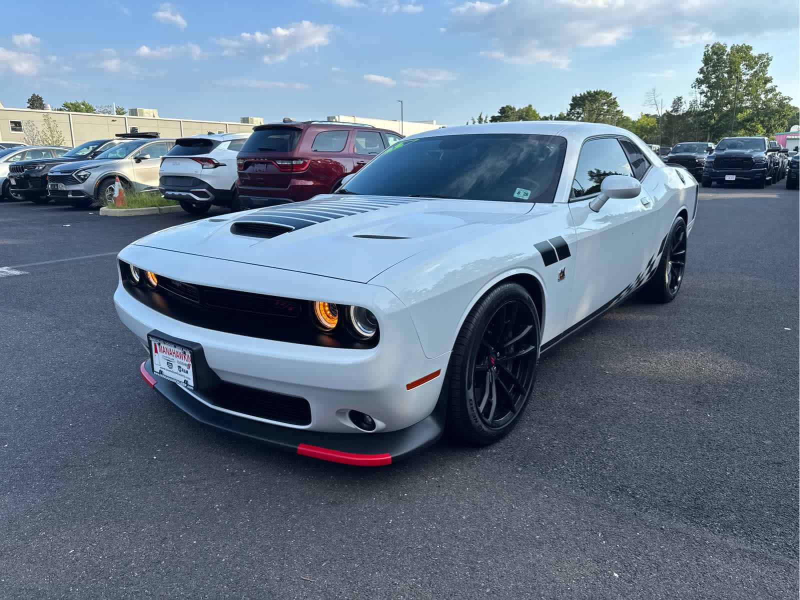 Certified 2022 Dodge Challenger R/T Scat Pack w/ Dynamics Package RWD image 5