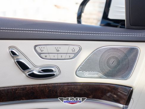 Used 2018 Mercedes-Benz S 560 4MATIC Sedan w/ Premium Package image 44