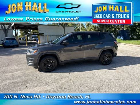 Used 2017 Jeep Compass Sport FWD image 3