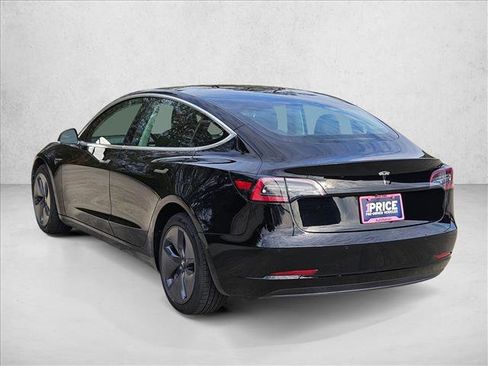 Used 2020 Tesla Model 3 Standard Range Plus image 8