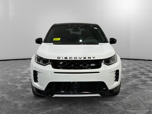 New 2025 Land Rover Discovery Sport Dynamic SE image 8