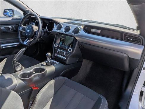 Used 2018 Ford Mustang GT w/ Equipment Group 301A RWD image 20