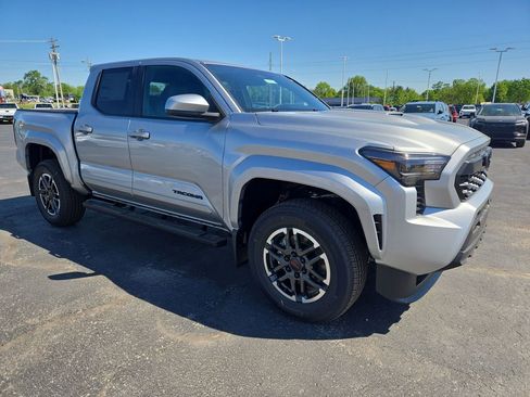 New 2026 Toyota Tacoma TRD Sport AWD/4WD image 7