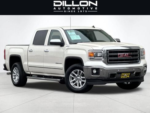 Used 2014 GMC Sierra 1500 SLT w/ SLT Crew Cab Value Package AWD/4WD image 2