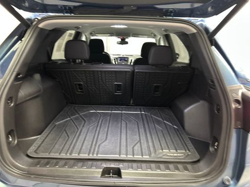 Used 2024 Chevrolet Equinox LT w/ LPO, Floor Liner Package FWD image 23