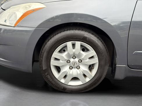Used 2012 Nissan Altima 2.5 S FWD image 28
