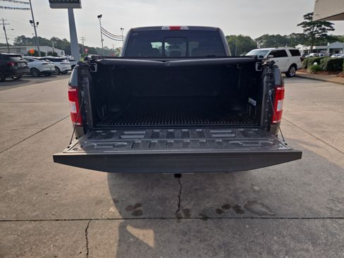 Used 2019 Ford F150 XLT w/ Equipment Group 302A Luxury AWD/4WD image 8