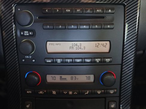 Used 2005 Chevrolet Corvette Coupe w/ Preferred Equipment Group RWD image 37