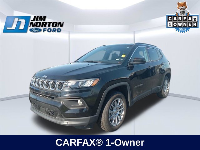 Used 2024 Jeep Compass Latitude AWD/4WD image 4
