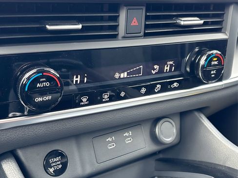 New 2026 Nissan Rogue SV image 29