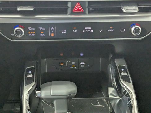 New 2026 Kia Sorento S w/ S Panoramic Sunroof Package FWD image 20