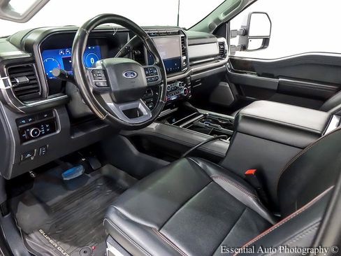 Used 2023 Ford F350 Lariat AWD/4WD image 12