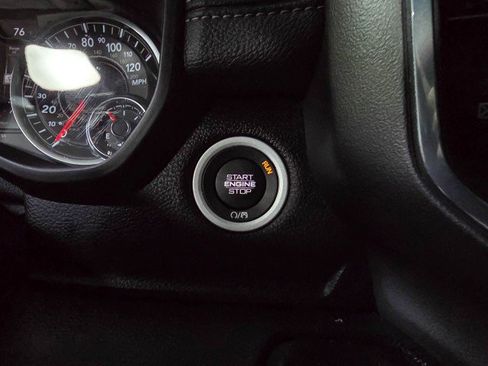 Used 2021 RAM 1500 Laramie image 27