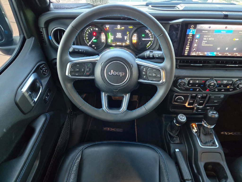 Used 2024 Jeep Wrangler High Altitude AWD/4WD image 13