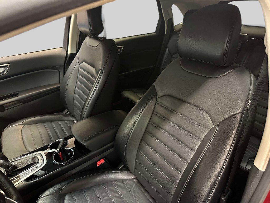 Certified 2018 Ford Edge SEL w/ Equipment Group 201A AWD/4WD image 18