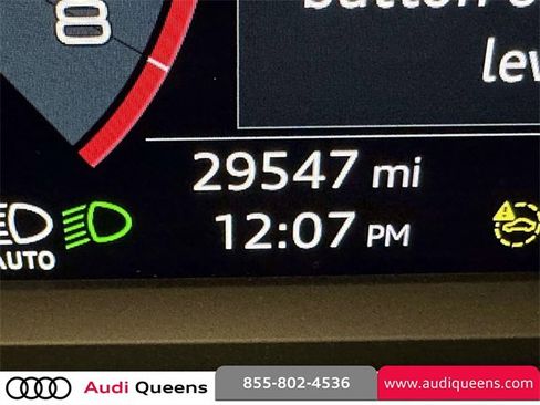 Certified 2022 Audi Q3 2.0T Premium Plus w/ Premium Plus Package image 34