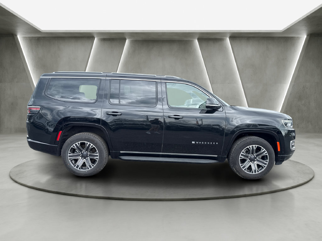 Used 2024 Jeep Wagoneer Series II AWD/4WD image 5