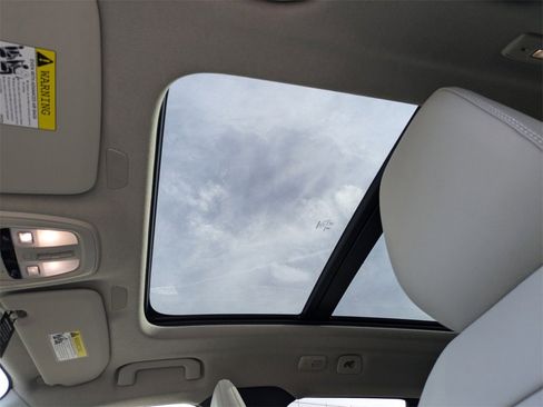 New 2025 Volvo XC40 B5 Plus w/ Protection Package Premier image 23