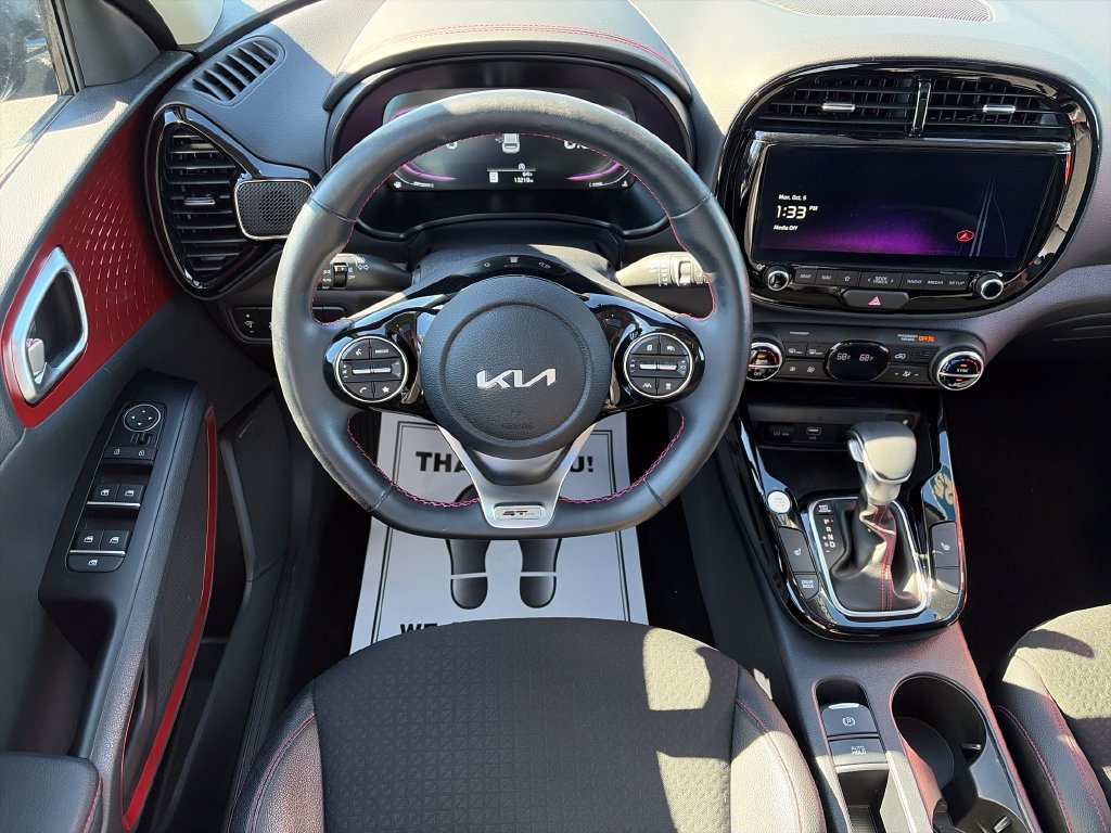 Used 2025 Kia Soul GT-Line w/ GT-Line Technology Package FWD image 11