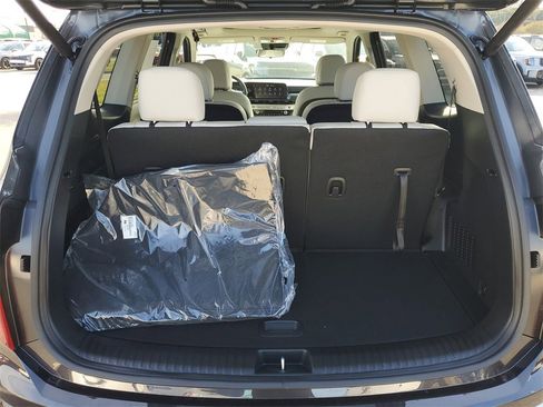 New 2025 Kia Telluride S image 29